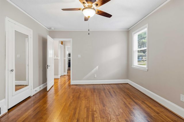 118 Briarwood Road, Spartanburg, SC 29301