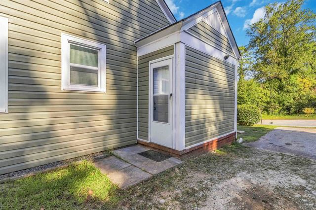 118 Briarwood Road, Spartanburg, SC 29301