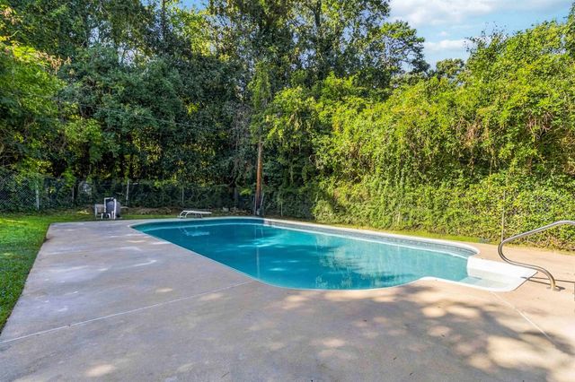 118 Briarwood Road, Spartanburg, SC 29301