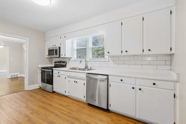 118 Briarwood Road, Spartanburg, SC 29301