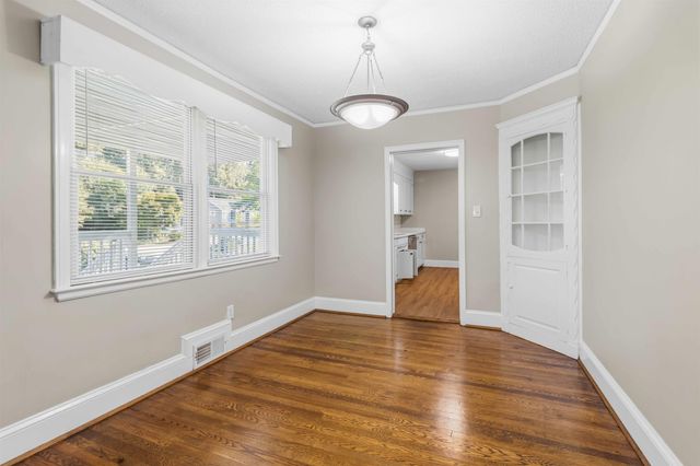 118 Briarwood Road, Spartanburg, SC 29301