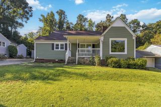 118 Briarwood Road, Spartanburg, SC 29301
