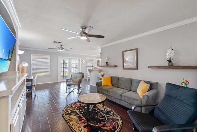 1725 Gallop Trail, Corpus Christi, TX 78410