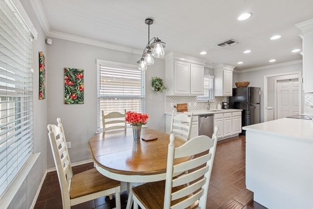 1725 Gallop Trail, Corpus Christi, TX 78410