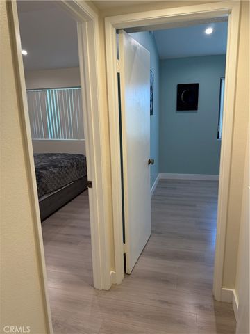 10475 Newhome Avenue 2, Sunland, CA 91040