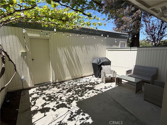 10475 Newhome Avenue 2, Sunland, CA 91040