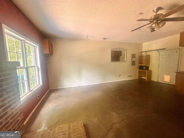 217 Rainey Brooke Drive, Winder, GA 30680