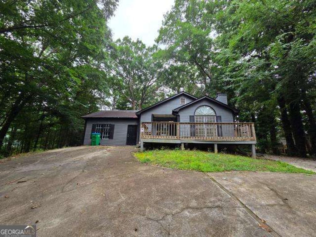217 Rainey Brooke Drive, Winder, GA 30680