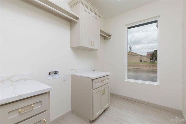 408 Birch Street, La Joya, TX 78560