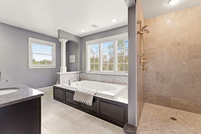64 Cudworth Ln, Sudbury, MA 01776