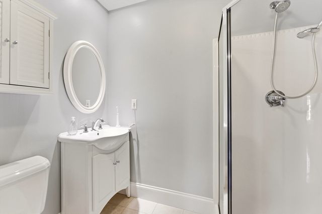 64 Cudworth Ln, Sudbury, MA 01776
