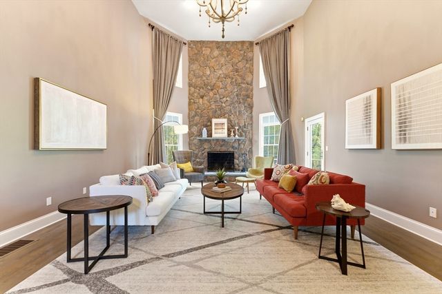 64 Cudworth Ln, Sudbury, MA 01776