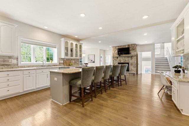 64 Cudworth Ln, Sudbury, MA 01776