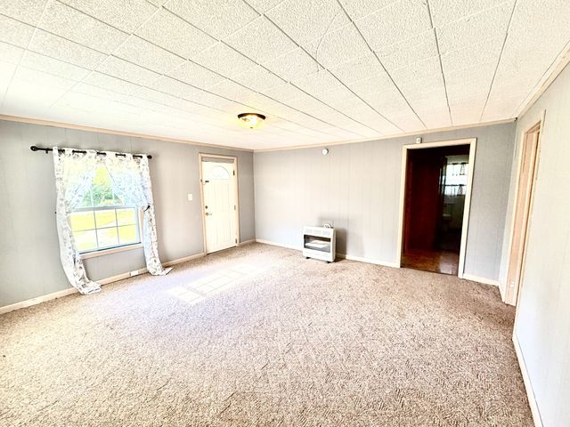 207 Powell St, Decherd, TN 37324