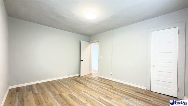 1621 W King Ave, Florence, SC 29501