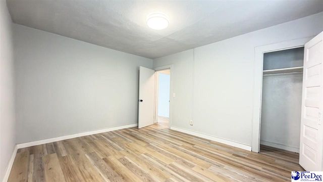 1621 W King Ave, Florence, SC 29501