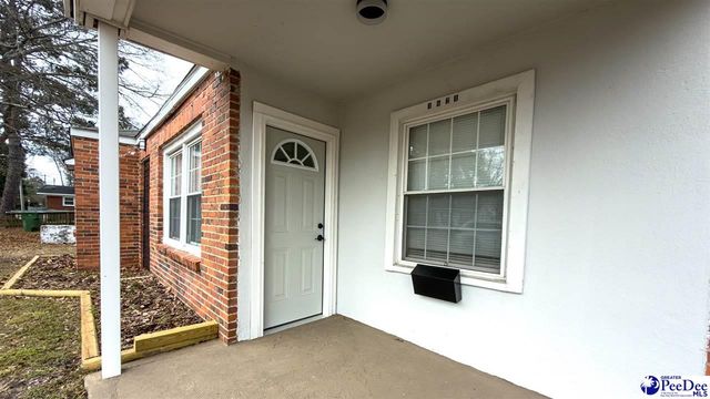 1621 W King Ave, Florence, SC 29501
