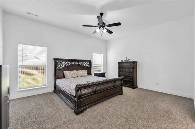 1051 Pink Lady Place, Bentonville, AR 72712