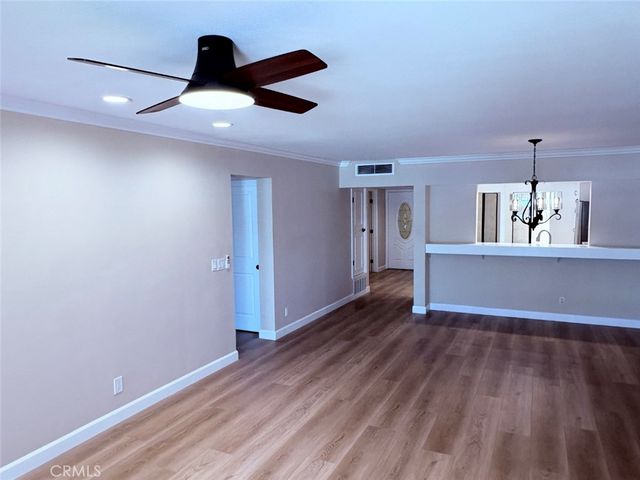 3207 Moritz 41, Huntington Beach, CA 92649