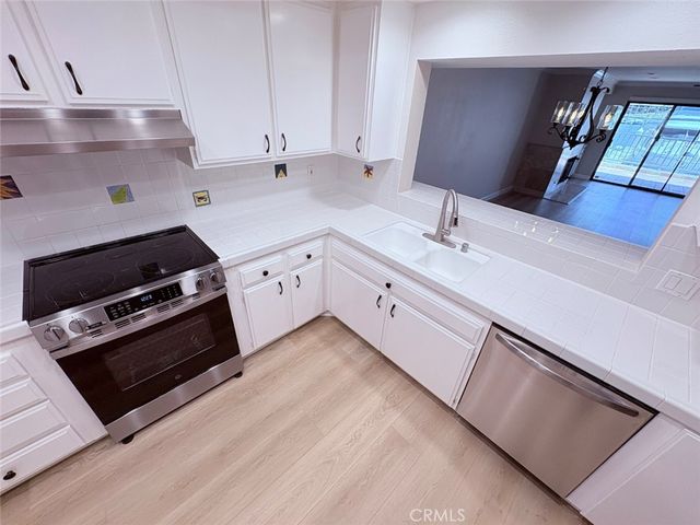 3207 Moritz 41, Huntington Beach, CA 92649
