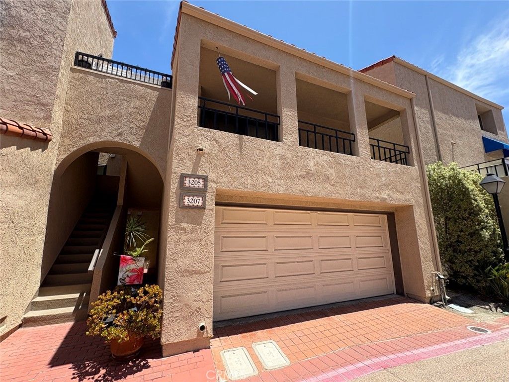 3207 Moritz 41, Huntington Beach, CA 92649