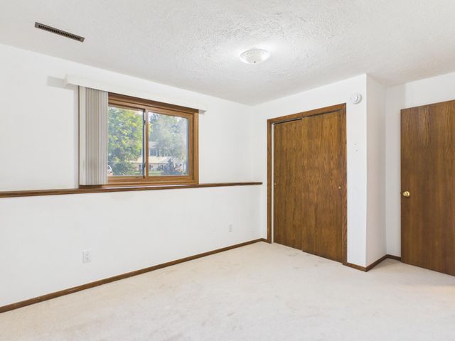 7500 119th Avenue N, Champlin, MN 55316