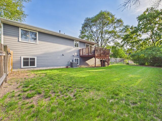 7500 119th Avenue N, Champlin, MN 55316