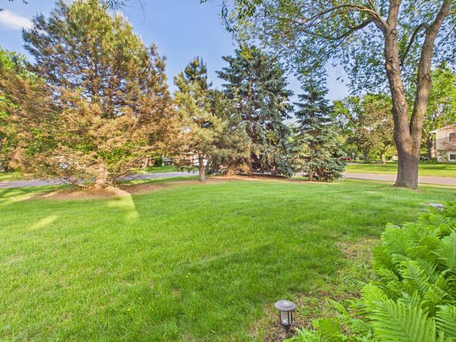 7500 119th Avenue N, Champlin, MN 55316