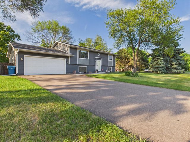 7500 119th Avenue N, Champlin, MN 55316