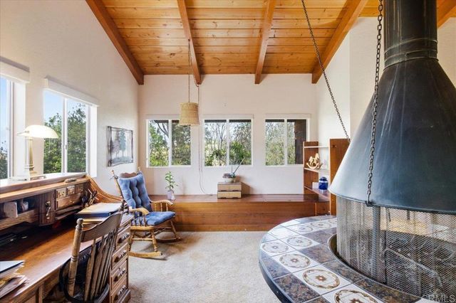 28425 Thundernut Ln, Valley Center, CA 92082