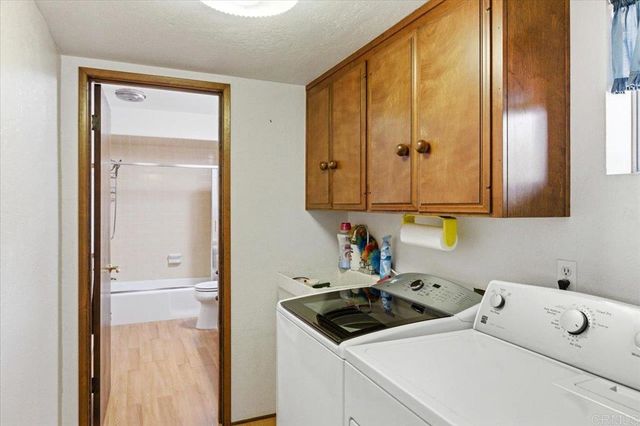 28425 Thundernut Ln, Valley Center, CA 92082