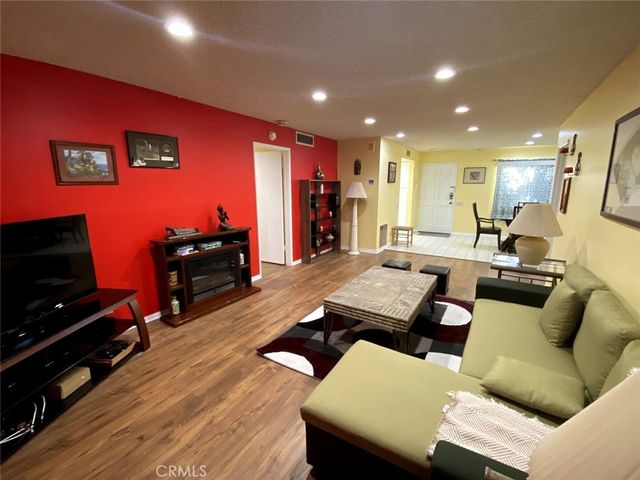 250 E San Jose 63, Palm Springs, CA 92264