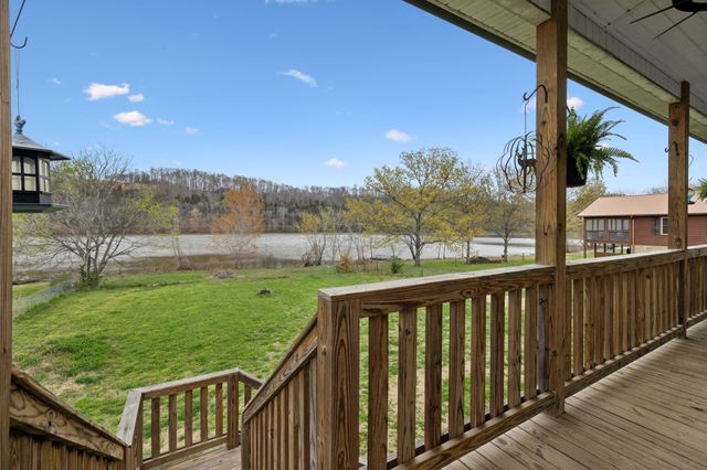 520 Chapmansboro Rd, Ashland City, TN 37015