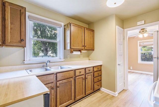 2537 Hoard Street, Madison, WI 53704
