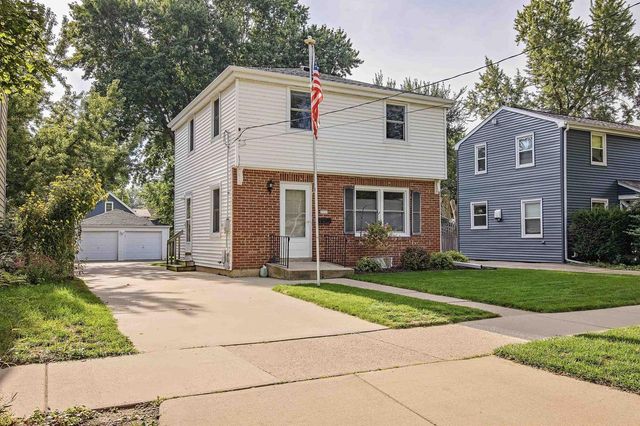 2537 Hoard Street, Madison, WI 53704