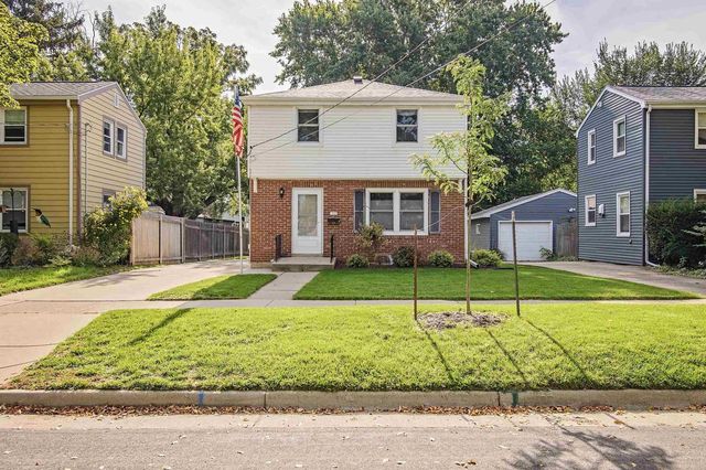 2537 Hoard Street, Madison, WI 53704