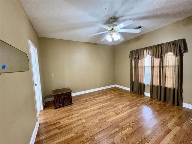 503 Hanna St Street, Iowa, LA 70647