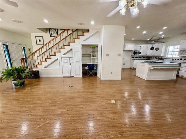 503 Hanna St Street, Iowa, LA 70647