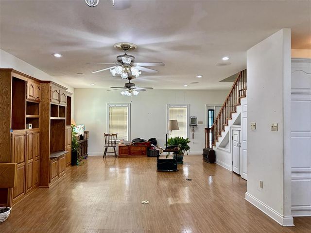 503 Hanna St Street, Iowa, LA 70647