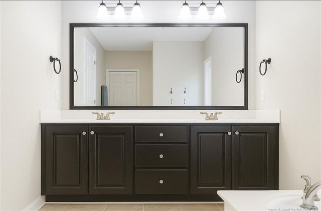 405 La Vista Court, Benson, NC 27504