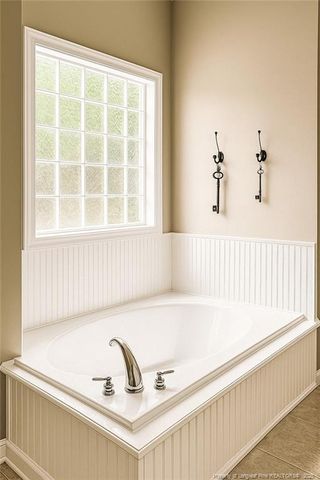 405 La Vista Court, Benson, NC 27504