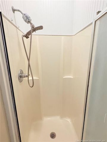 405 La Vista Court, Benson, NC 27504