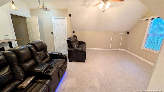 405 La Vista Court, Benson, NC 27504