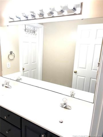 405 La Vista Court, Benson, NC 27504