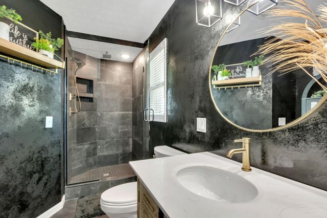 1800 Old Highway 52, Lafayette, TN 37083