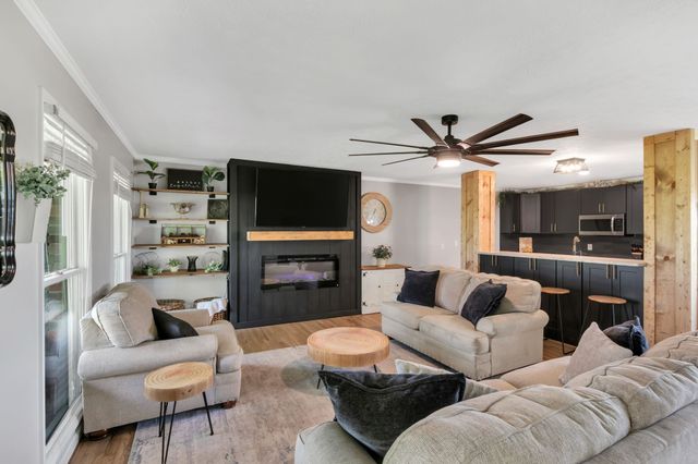 1800 Old Highway 52, Lafayette, TN 37083