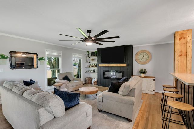 1800 Old Highway 52, Lafayette, TN 37083