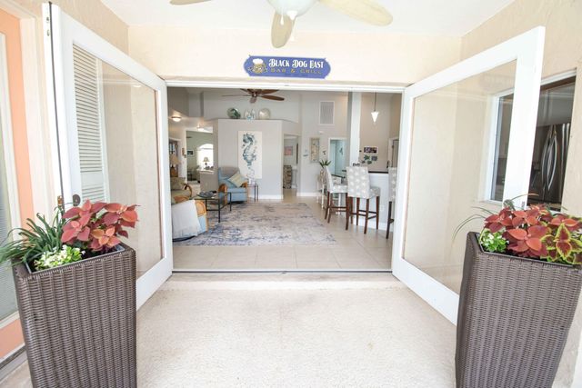 618 SW Barbuda Bay, Port St. Lucie, Port St Lucie, FL 34986