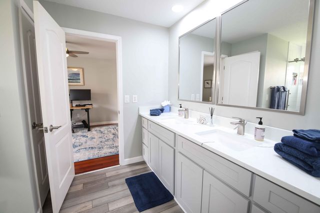 618 SW Barbuda Bay, Port St. Lucie, Port St Lucie, FL 34986