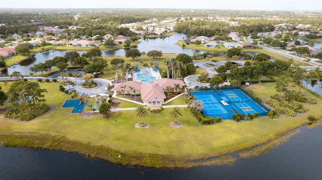 618 SW Barbuda Bay, Port St. Lucie, Port St Lucie, FL 34986